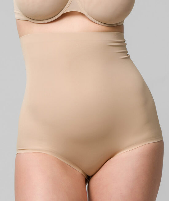 Sculpt highwaist brief 39cm 25123 & Lust underwired balconette 14096 beige frontclose cut