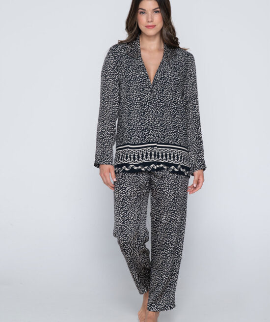 Lucy 85203 pyjama set front