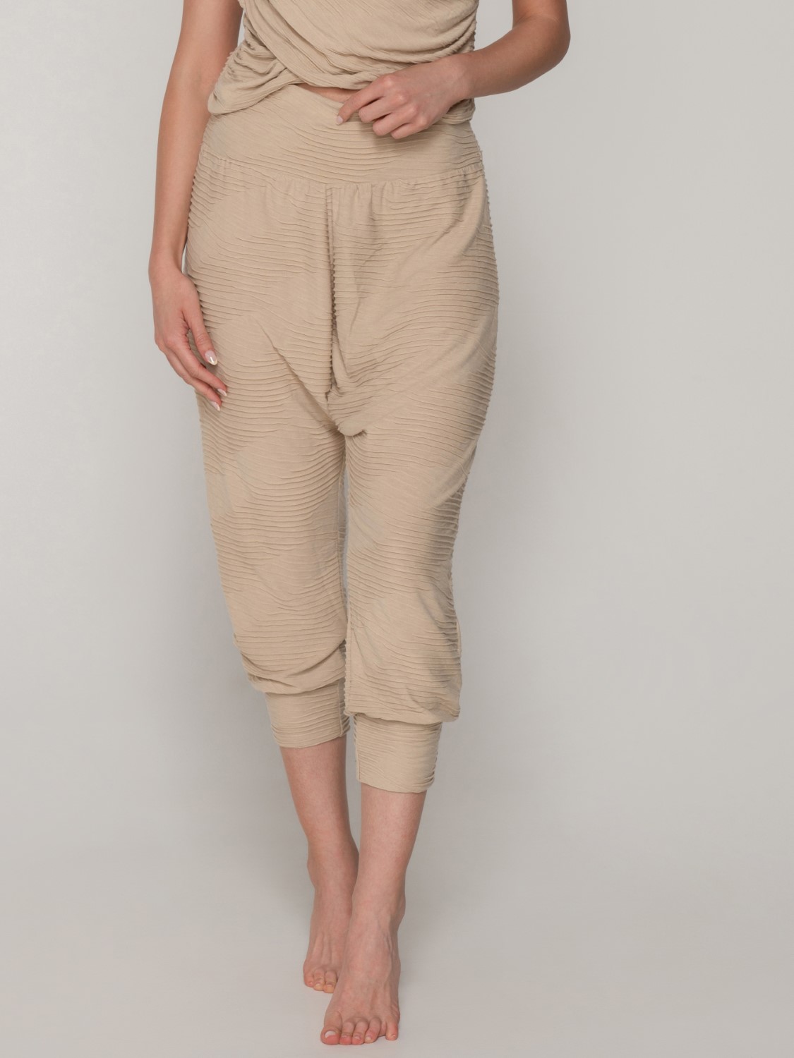 Swirls Capri Pants main image 1