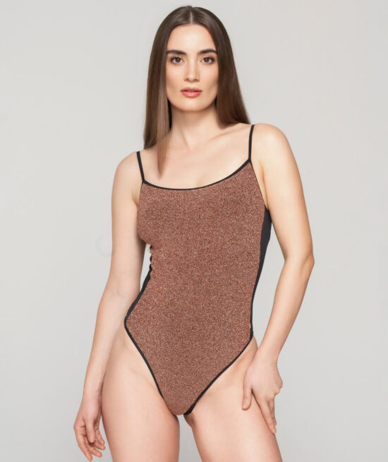 Manhattan 94332 swimsuit with removable cup unique close cut