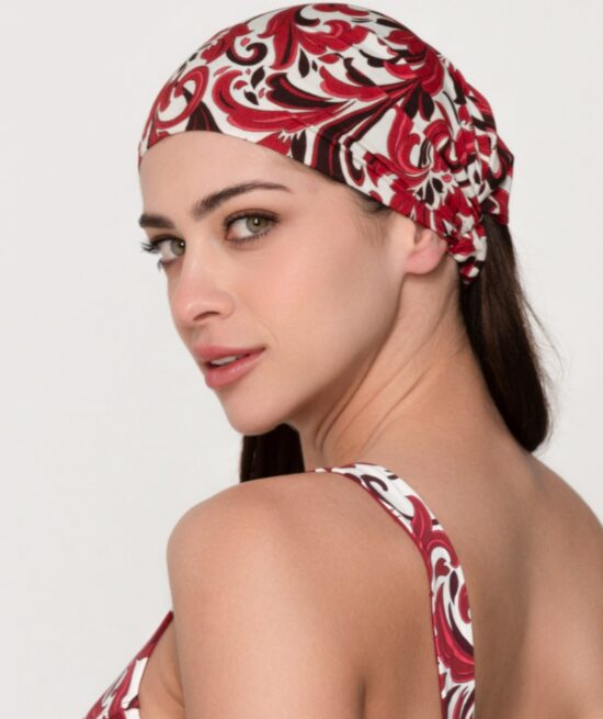 Nerida 94272 bandana red close cut