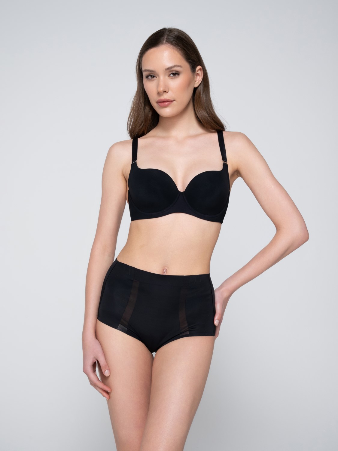 Secret sense 11026 molded balconette & Sculpt 25129 maxi brief shaper black close cut