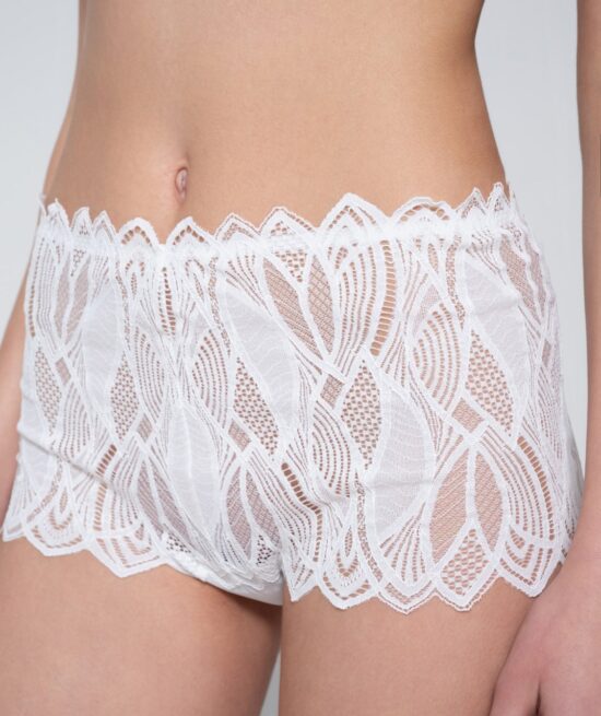 Sylvie 26703 hipster white close cut