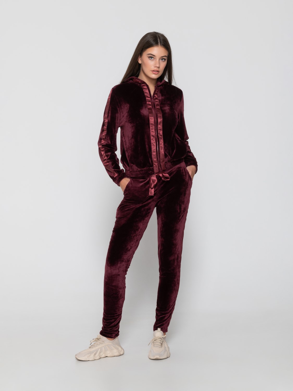 Devoted σετ φούτερ με φερμουάρ και στενό παντελόνι