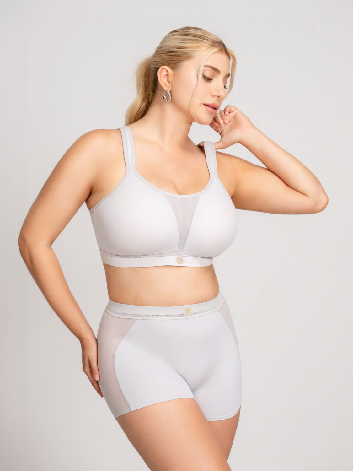 Flexpro 5301 plus size sports bra & 5303 hipster grey