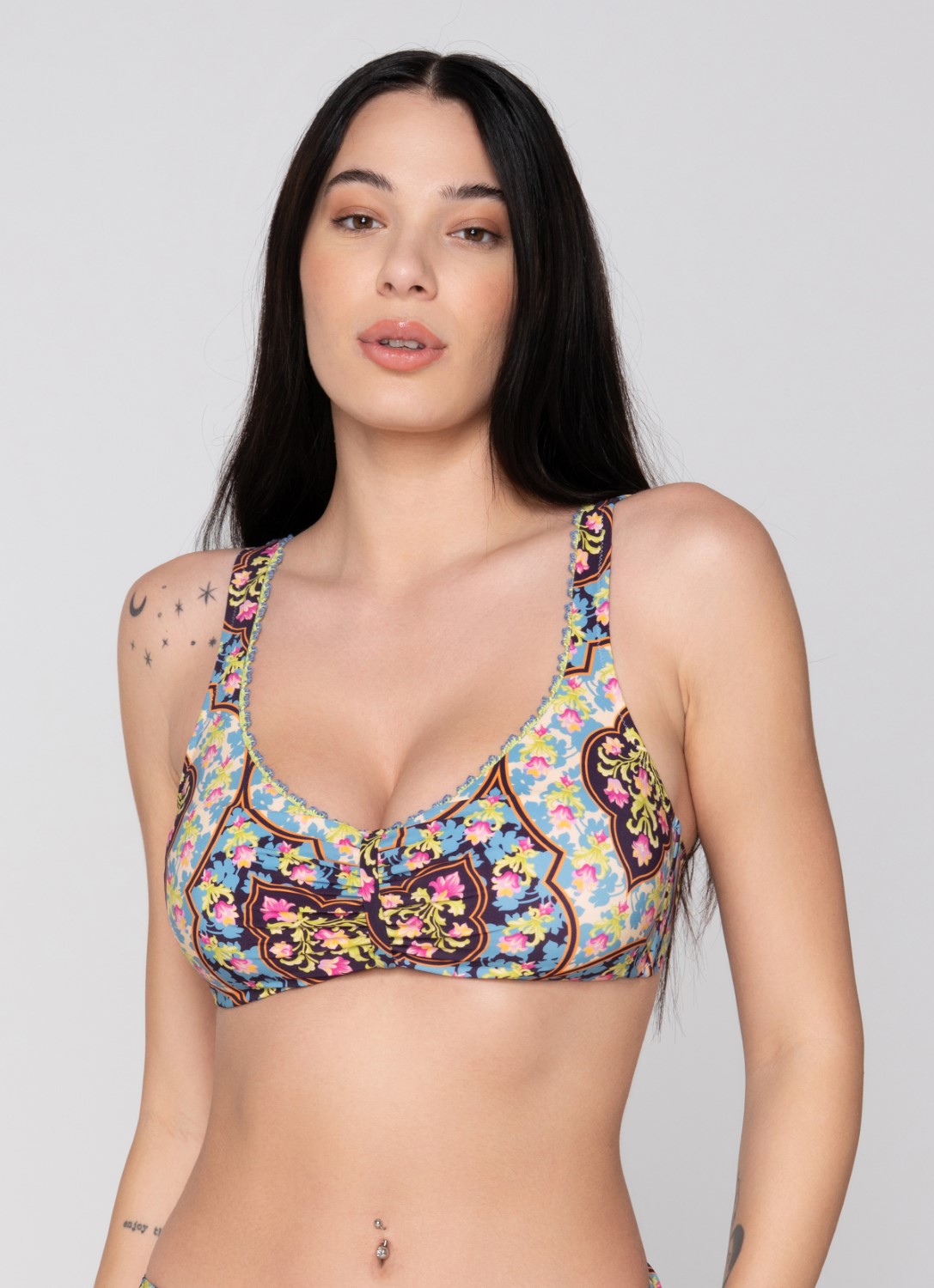 Epoque 94783 bralette curvy with removable cup unique Close cut