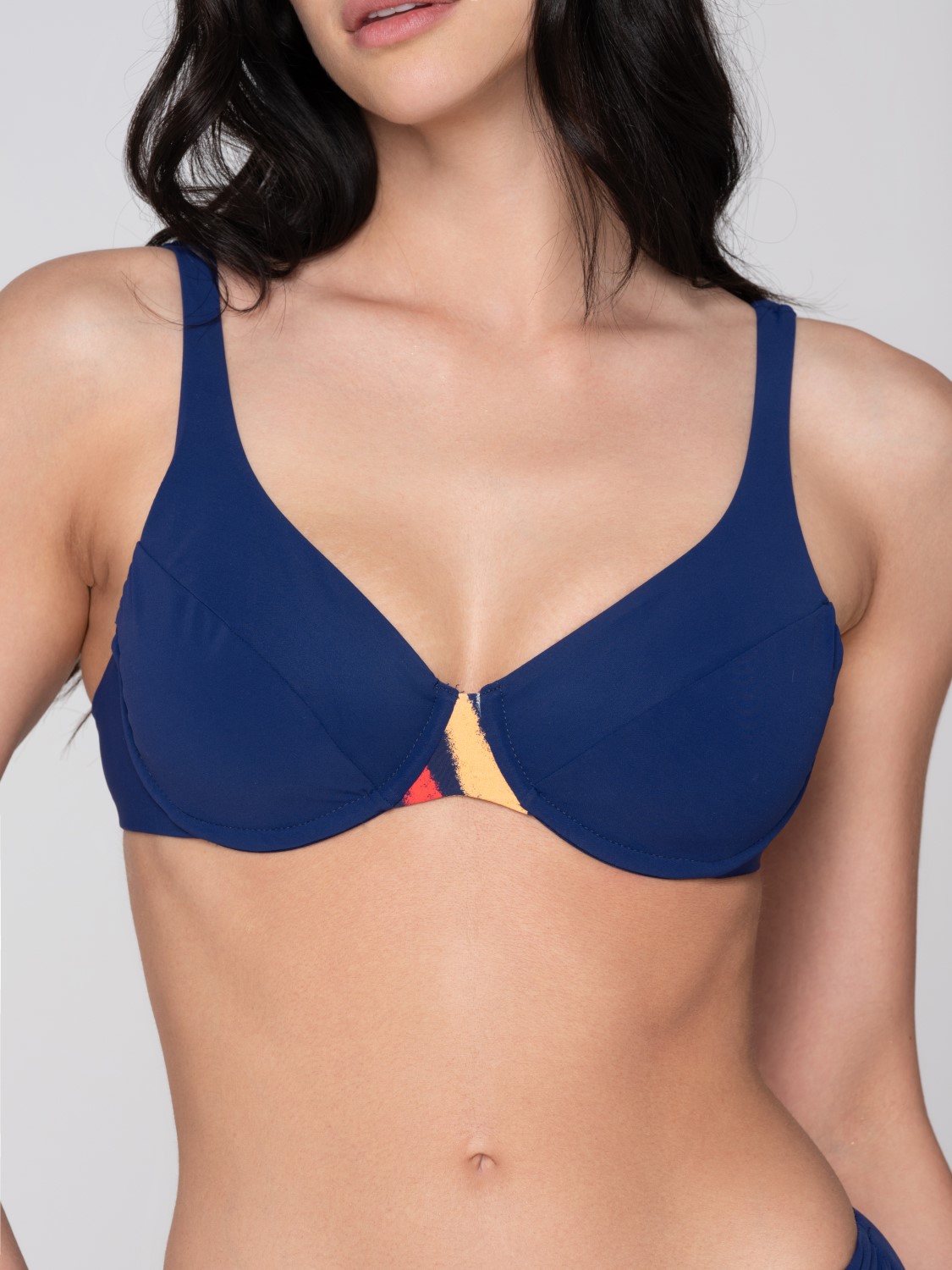 Neon 94762 multi way balconette unique close cut